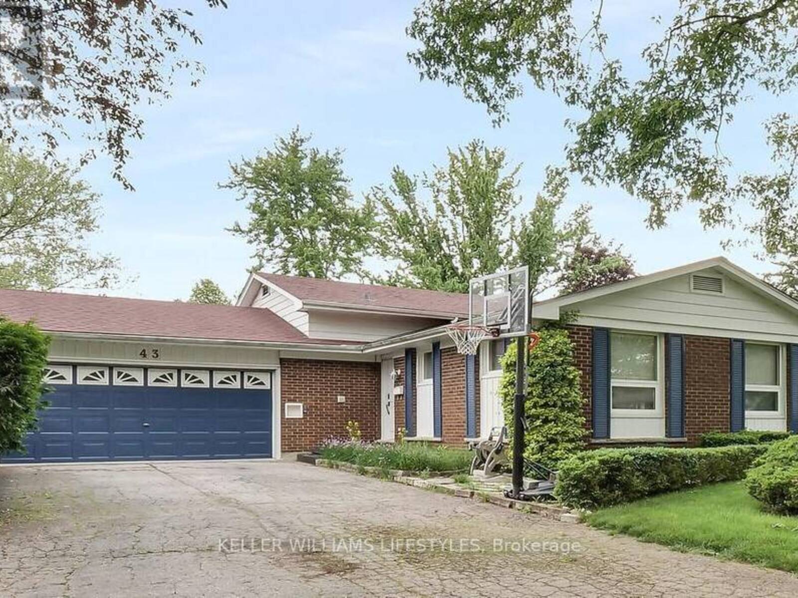 43 FINSBURY CRESCENT, London, Ontario N6G 2B3