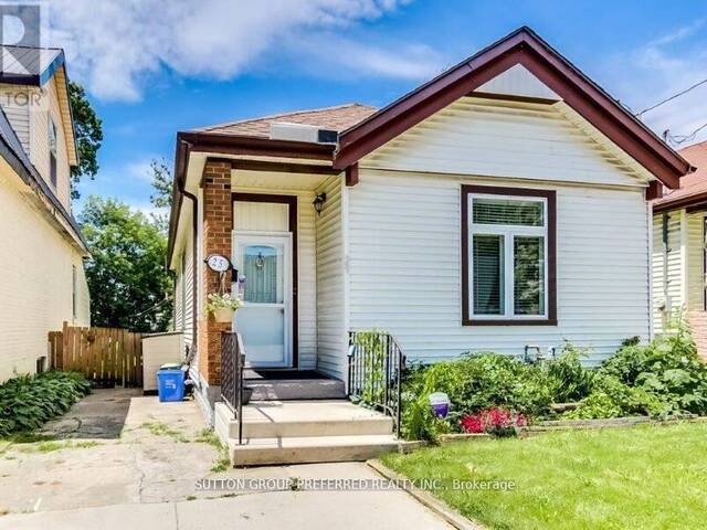 25 PEGLER STREET London Ontario, N5Z 2B4