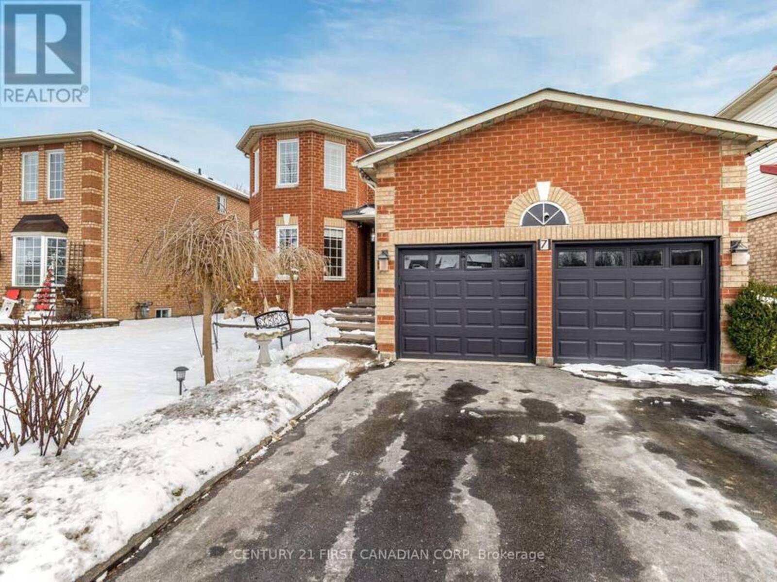 7 REYNOLDS AVENUE, New Tecumseth, Ontario L0G 1A0