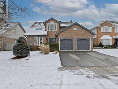 55 PIEDMONT CRESCENT London Ontario, N6J 4X1