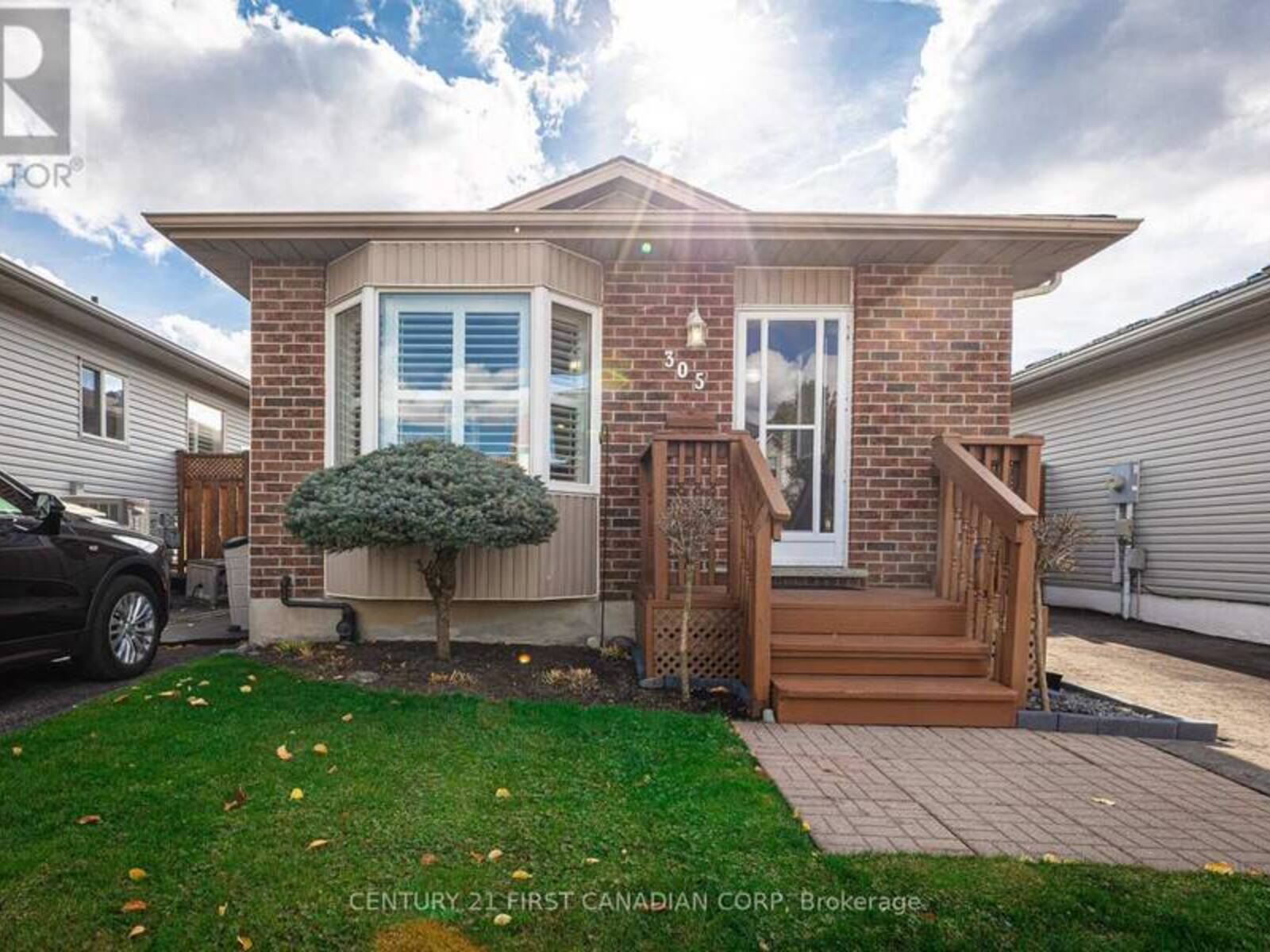 305 SIMPSON CRESCENT, London, Ontario N5V 5E1