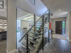 301 WATERSTONE PLACE London Ontario, N6H 5N2