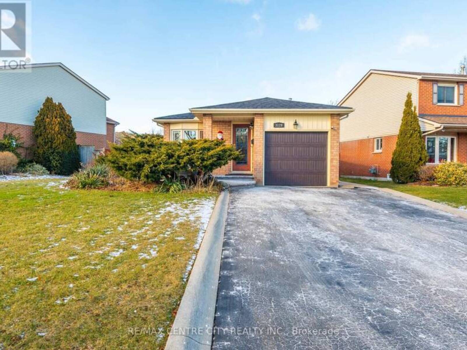 3129 SANDCLIFFE COURT, Burlington, Ontario L7M 3G9