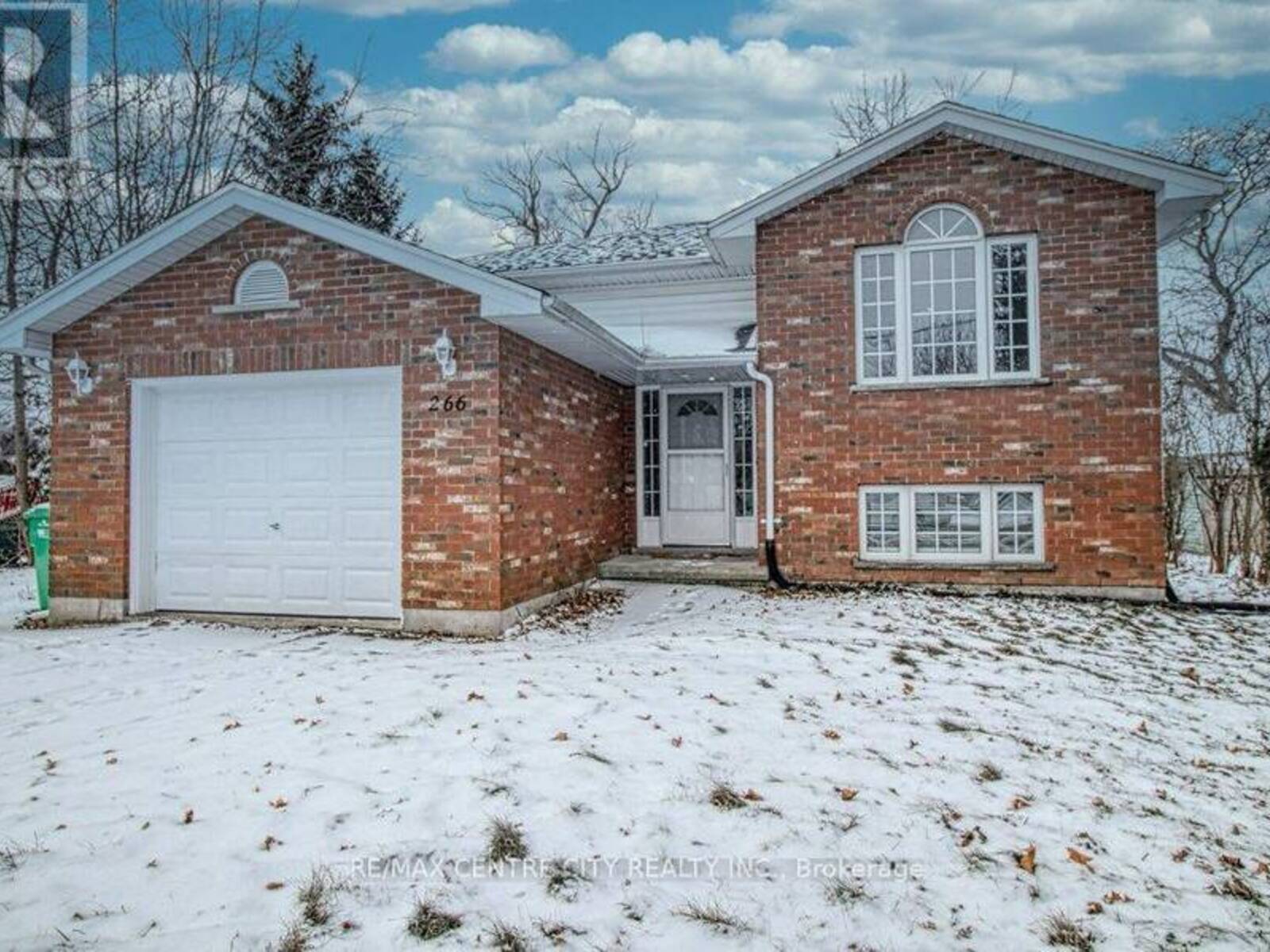 266 ELIZABETH STREET, Southwest Middlesex, Ontario N0L 1M0