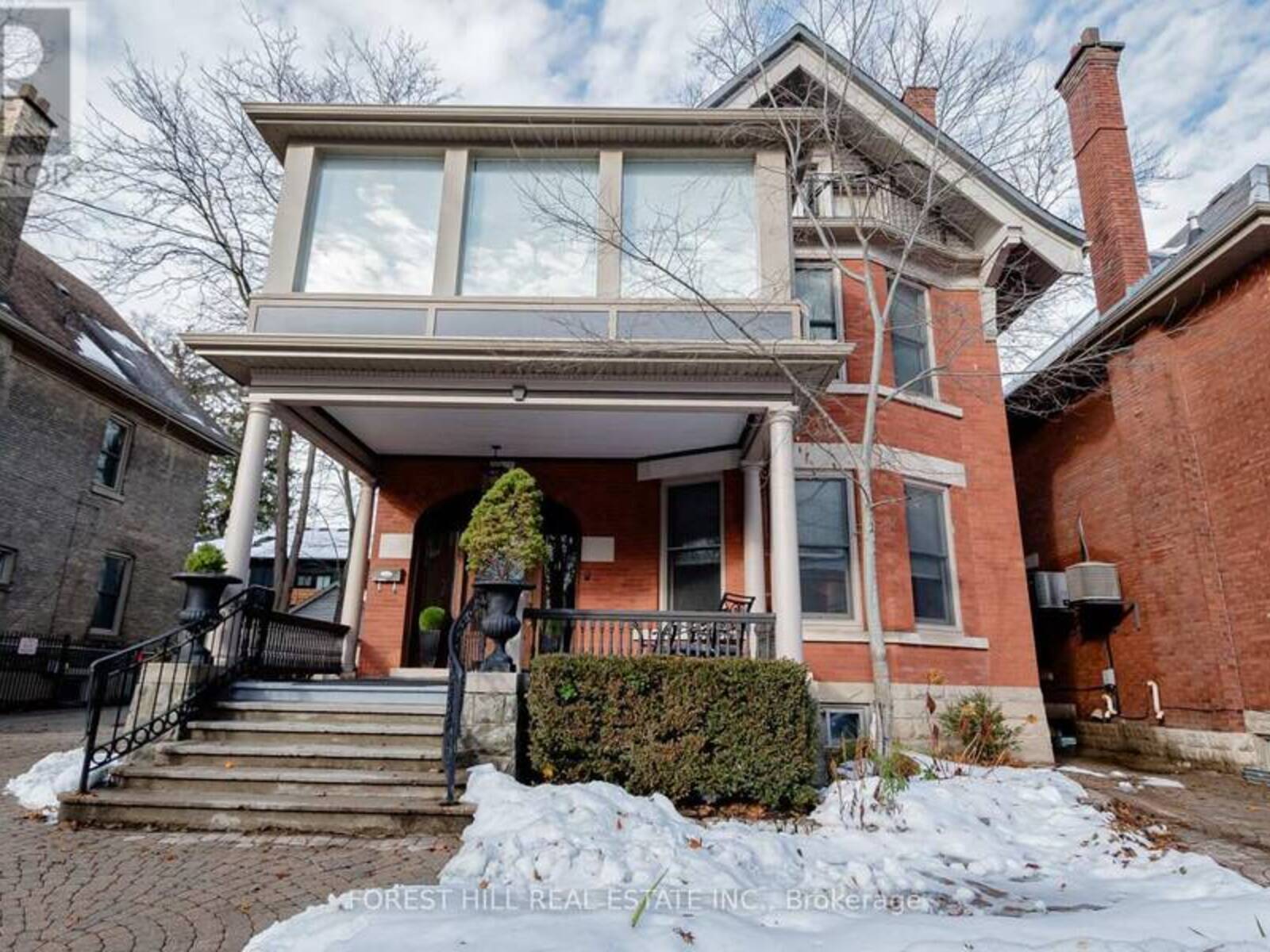 98 CENTRAL AVENUE, London, Ontario N6A 1M4