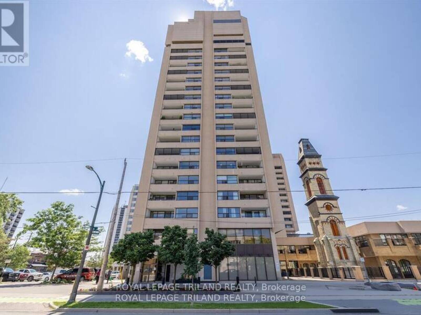 2302 - 389 DUNDAS STREET, London, Ontario N6B 3L5