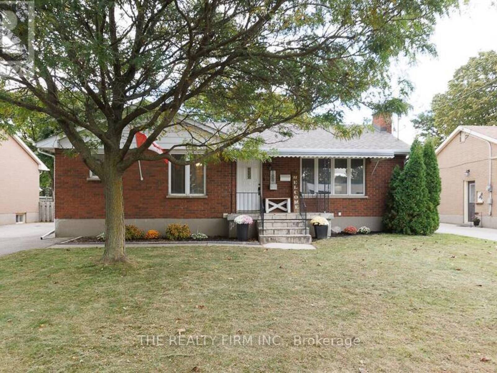 188 DAWN DRIVE, London, Ontario N5W 4X1