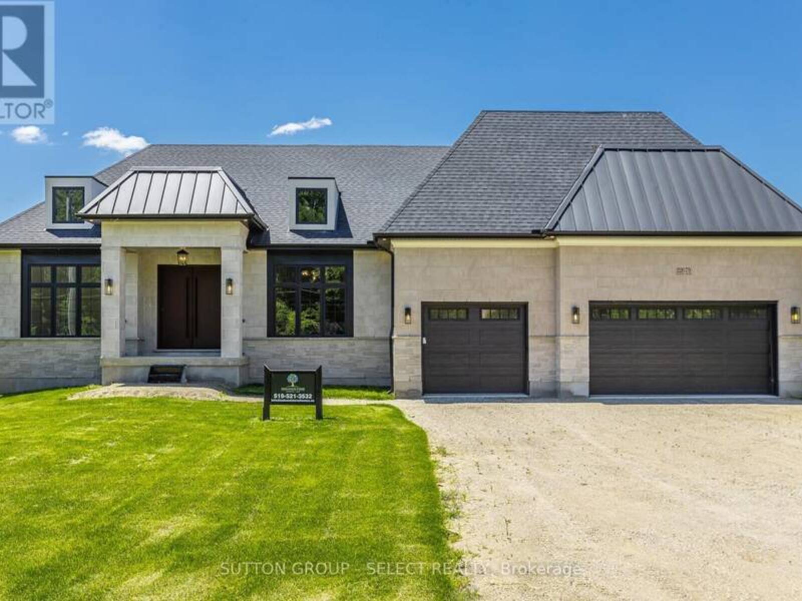 22679 TROOPS ROAD, Mount Brydges, Ontario N0L 1W0