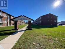 338 - 122 RIVERVIEW DRIVE | Chatham Ontario | Slide Image One