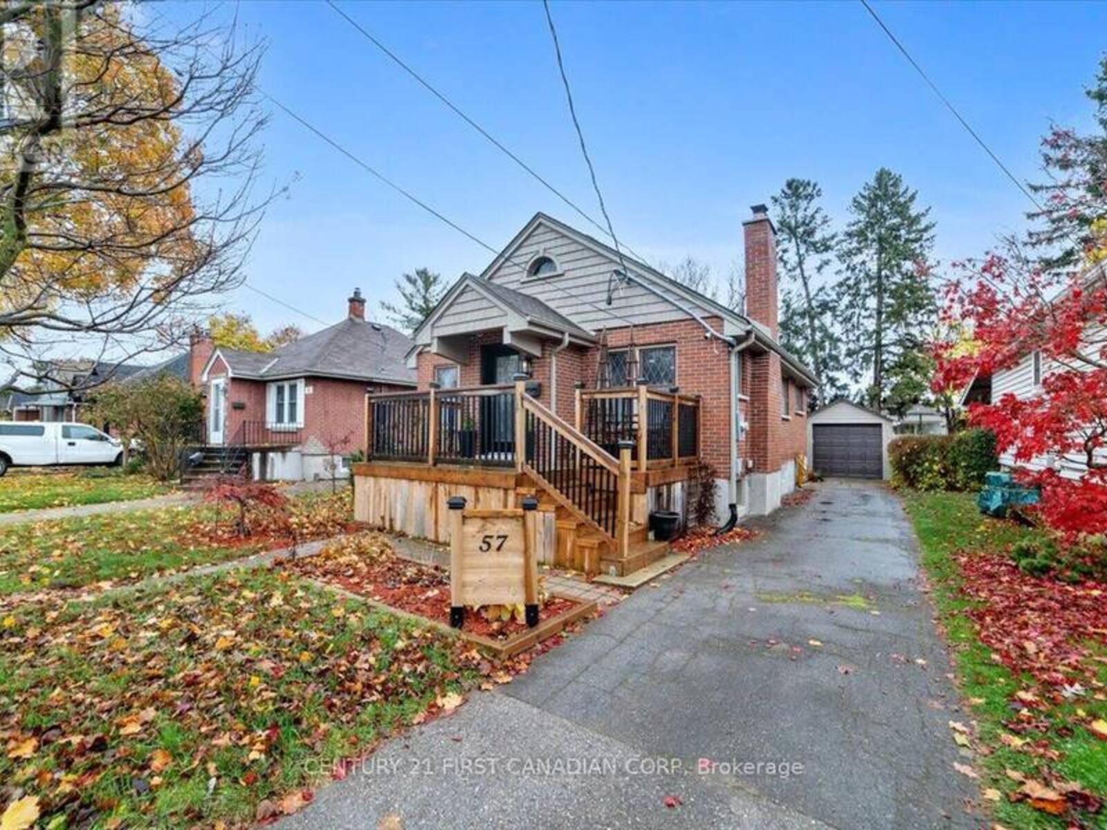 57 BOND STREET, London, Ontario N6C 1W5