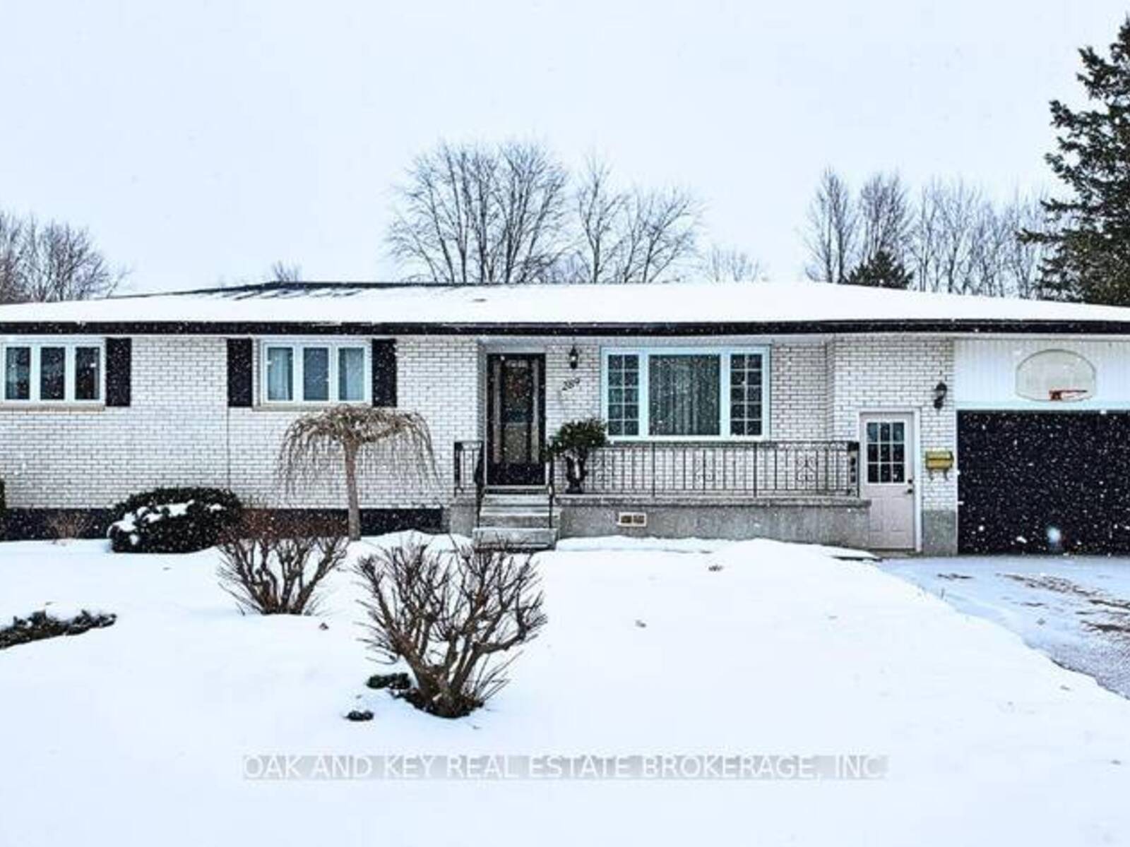 289 CARRIE STREET, Strathroy-Caradoc, Ontario N7G 3C9