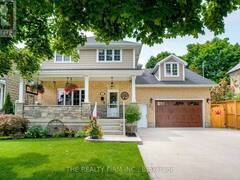 32 COLBORNE STREET Strathroy-Caradoc Ontario, N7G 2L9