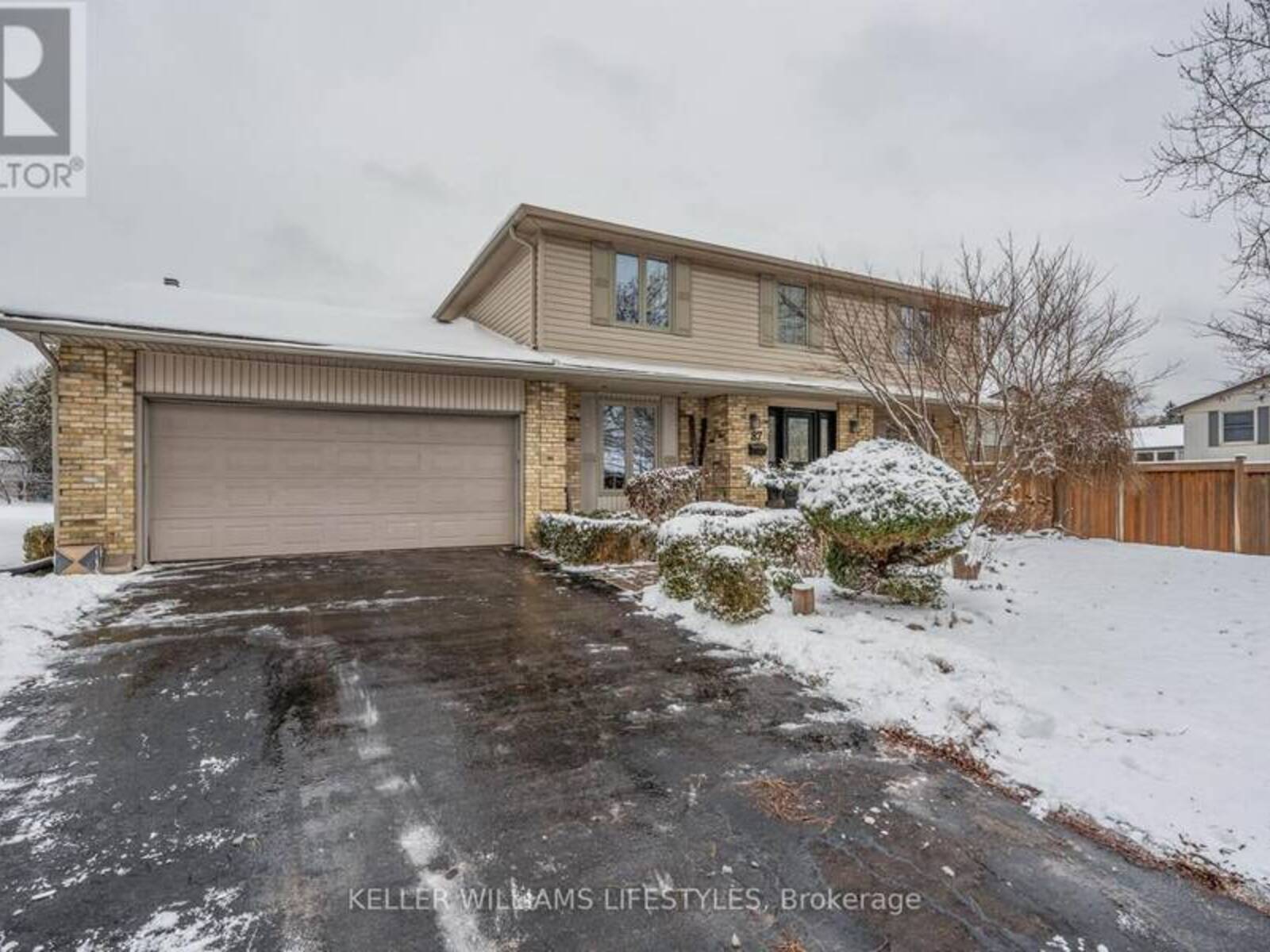 87 SALEM PLACE, London, Ontario N6K 1T8