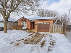 124 FAIRCHILD CRESCENT London Ontario, N6E 3E8