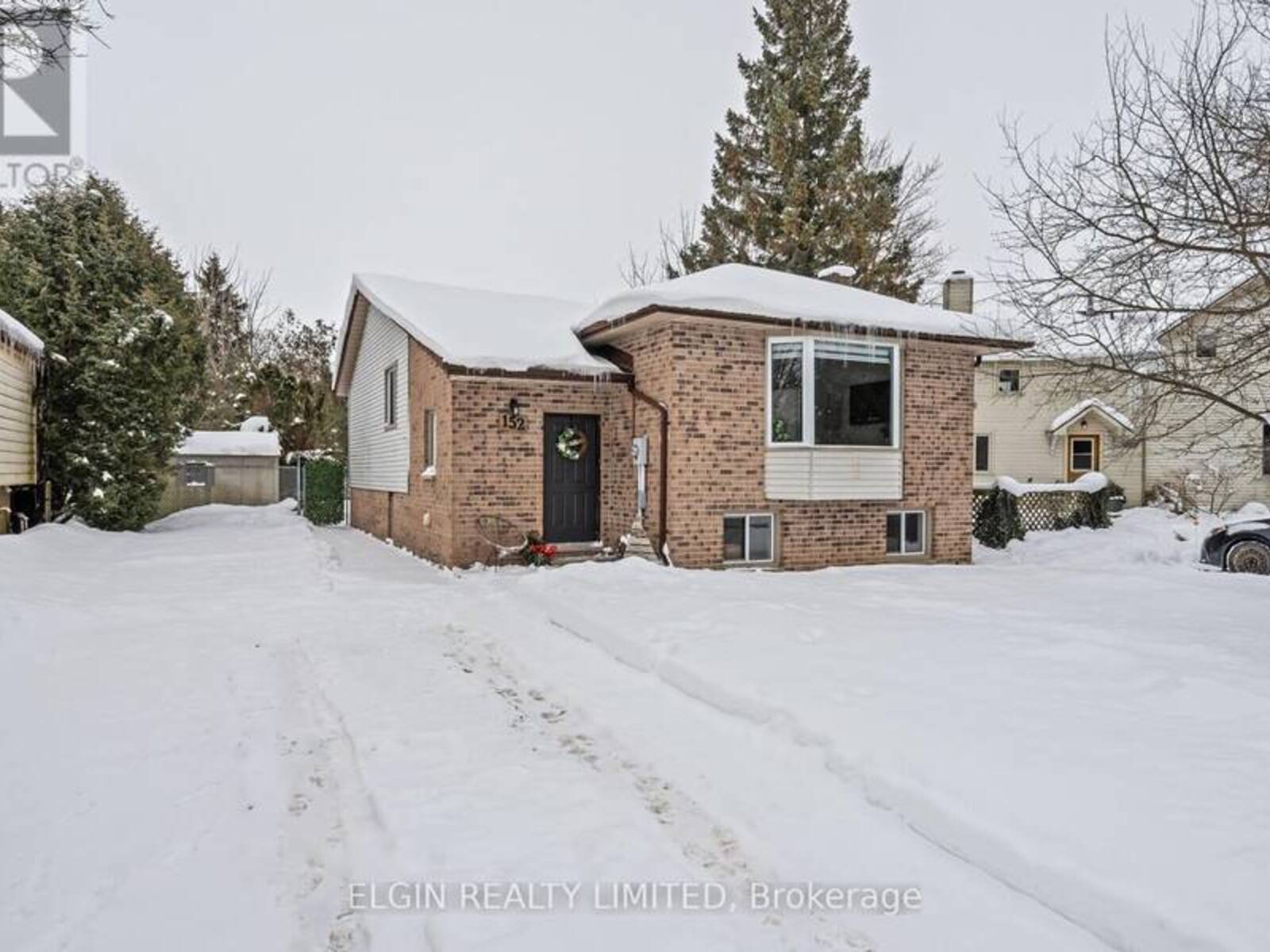 152 WELLINGTON STREET, Lucan Biddulph, Ontario N0M 2J0