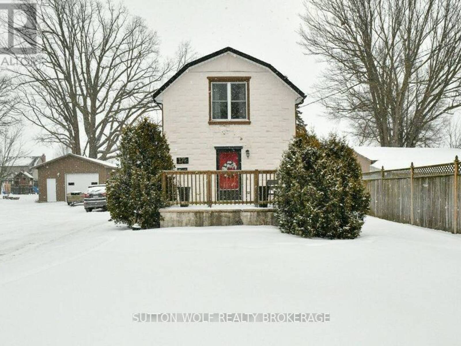 174 BURNS STREET, Strathroy-Caradoc, Ontario N7G 1E8