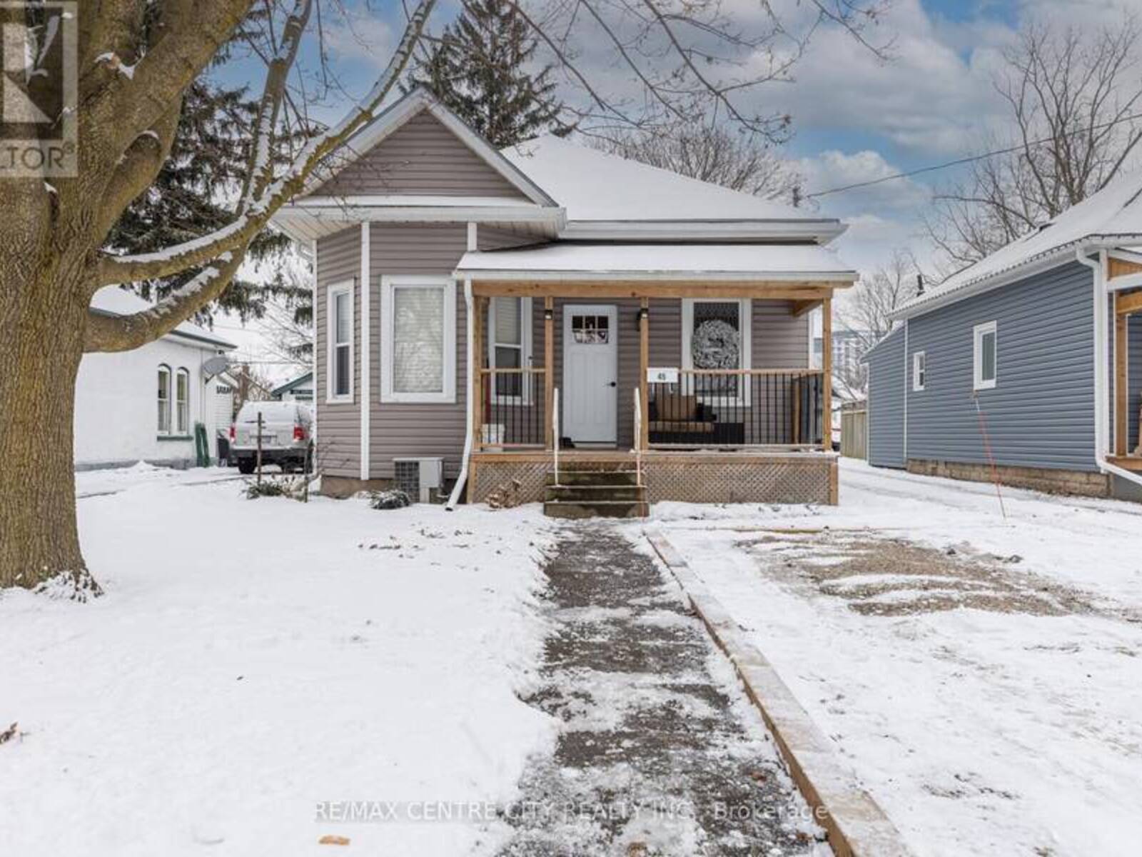 45 ARTHUR AVENUE, St. Thomas, Ontario N5P 3L4