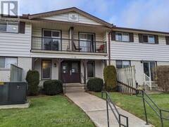 3 - 30 FLAMINGO DRIVE E Elmira Ontario, N3B 1V5