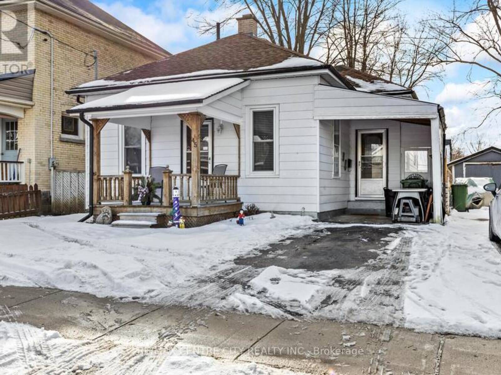 45 BARWICK STREET, St. Thomas, Ontario N5P 1Z9