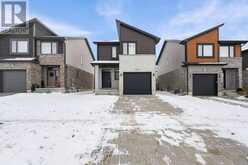 2014 CLAYRIDGE WAY | London Ontario | Slide Image One