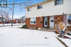 365 TWEEDSMUIR AVENUE W | Chatham Ontario | Slide Image Thirty-five