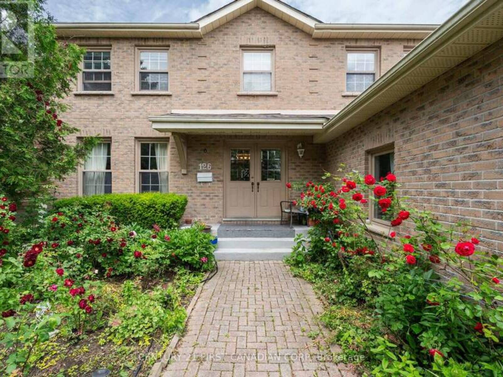 126 ST BEES COURT, London, Ontario N6G 4C1