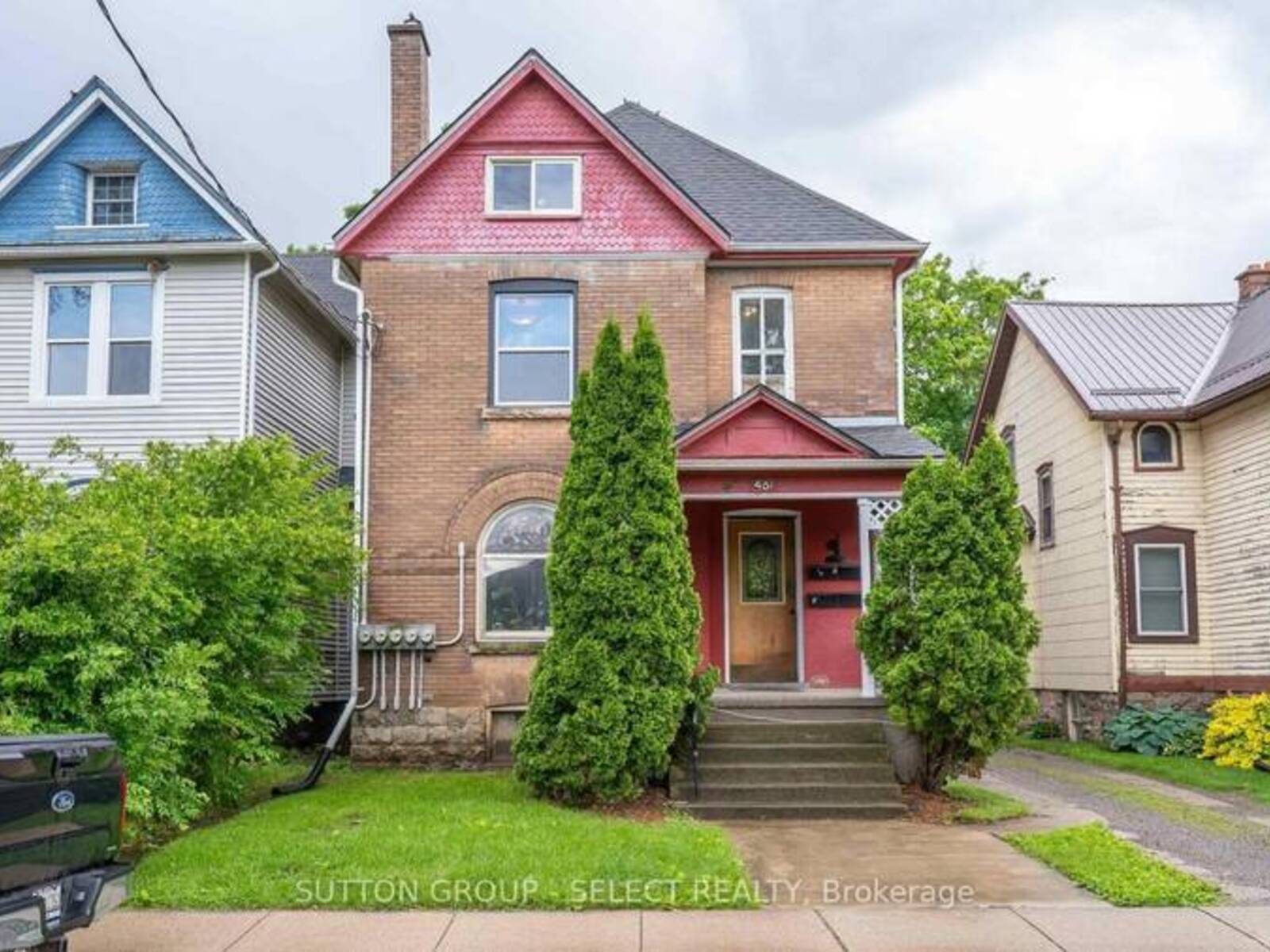 48.5 MITCHELL STREET, St. Thomas, Ontario N5R 2T9