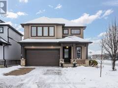 18 WILLIS AVENUE Strathroy-Caradoc Ontario, N7G 0B6