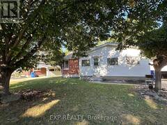 33 JOHN STREET Chatham Ontario, N7M 5B5