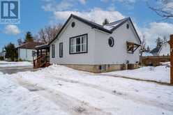 346 CARADOC STREET N | Strathroy-Caradoc Ontario | Slide Image Two