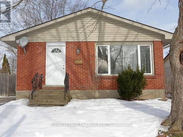 89 RENNY CRESCENT London Ontario, N6E 2C4 - 3 Bedrooms Home For Sale