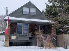 302 CHEAPSIDE STREET London Ontario, N6A 2A4