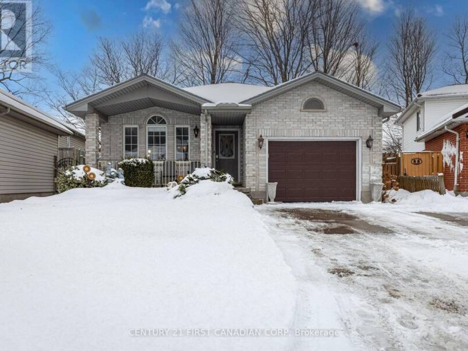 14 DUNCTONWOOD PLACE, London, Ontario N5V 4W6