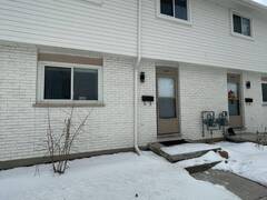 21 - 447 GRIFFITH STREET London Ontario, N6K 2S3