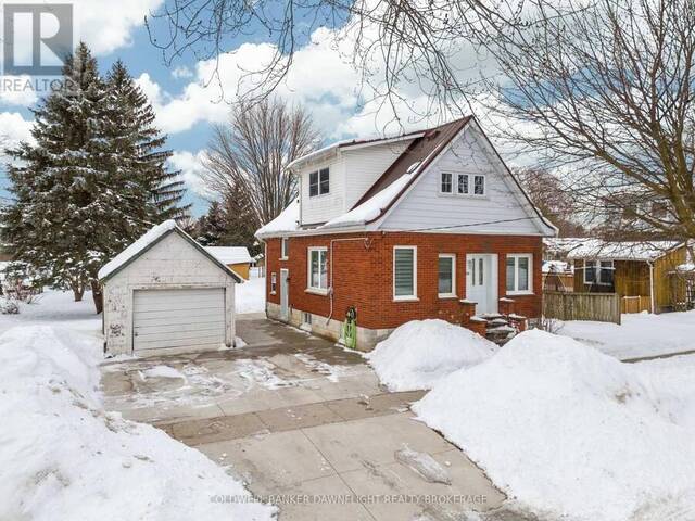 285 CARLING STREET Exeter Ontario, N0M 1S2 - 2 Bedrooms Home For Sale