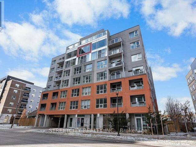 501 - 321 SPRUCE STREET Waterloo Ontario, N2L 0G4 - 2 Bedrooms Condo For Sale