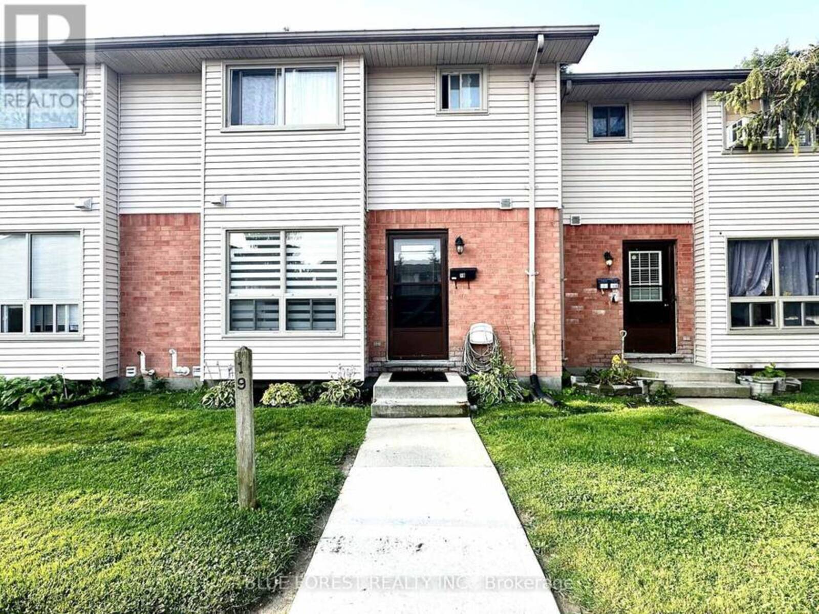 19 - 355 SANDRINGHAM CRESCENT, London, Ontario N6C 5K3