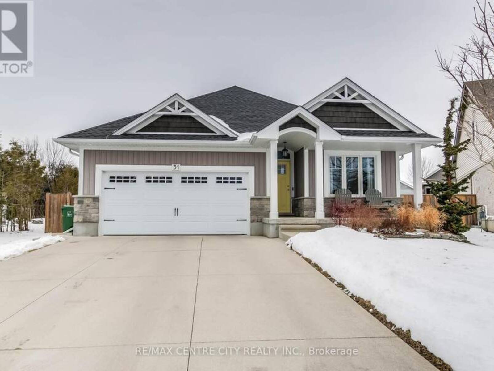 31 DEERFIELD COURT, St. Thomas, Ontario N5R 0B8