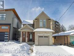 490 PHYLLIS STREET London Ontario, N6J 2Z4