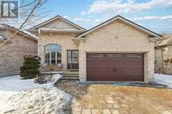 60 BRIDLE PATH | Strathroy-Caradoc Ontario | Slide Image One