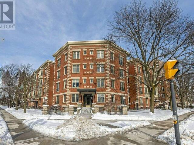 307 - 460 WELLINGTON STREET London Ontario, N6A 3P8 - 2 Bedrooms Condo For Sale