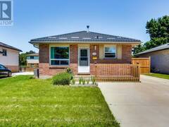 1384 BENTLEY DRIVE London Ontario, N5V 3T6