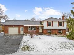 385 BEAMISH STREET Port Stanley Ontario, N5L 1H5