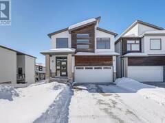 725 APRICOT DRIVE London Ontario, N6K 5A7