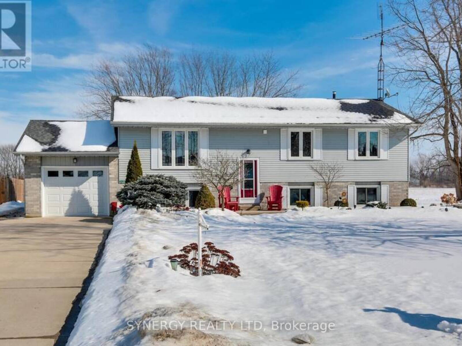 3120 BROADWAY STREET, Brooke-Alvinston, Ontario N0N 1A0