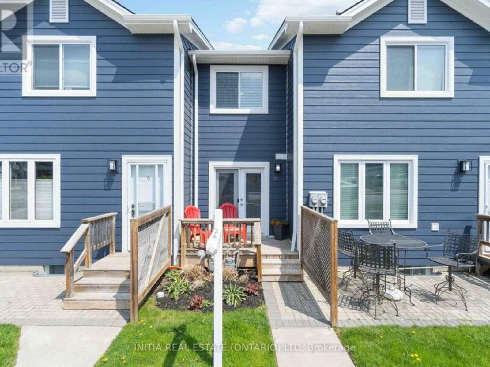 11 - 5 RIVER ROAD, Grand Bend, Ontario N0M 1T0