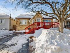 9 HOLBORN AVENUE London Ontario, N6J 2P3