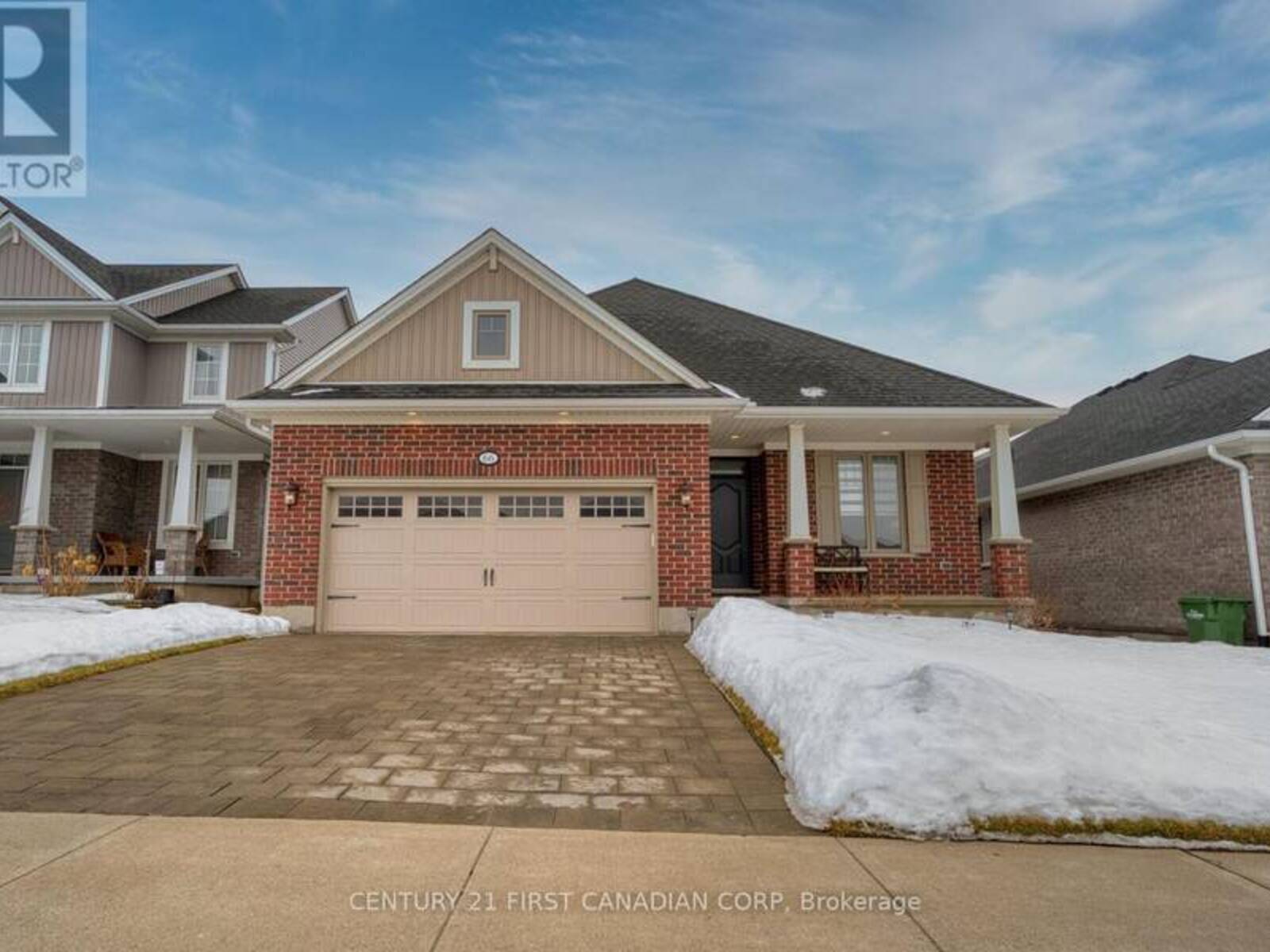 66 CAROLINA CRESCENT, St. Thomas, Ontario N5R 0H3