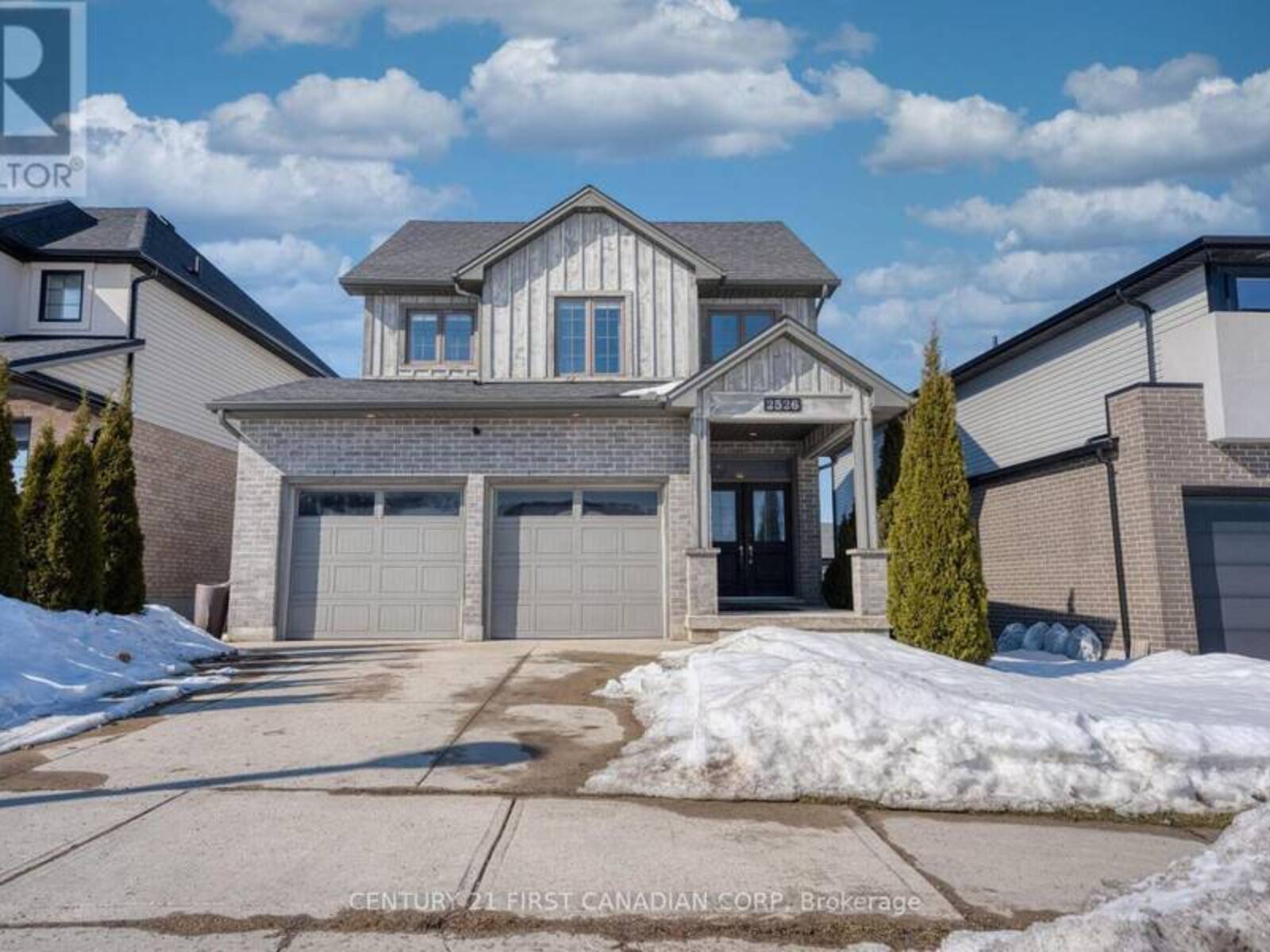 2526 TOKALA TRAIL, London, Ontario N6G 0M4