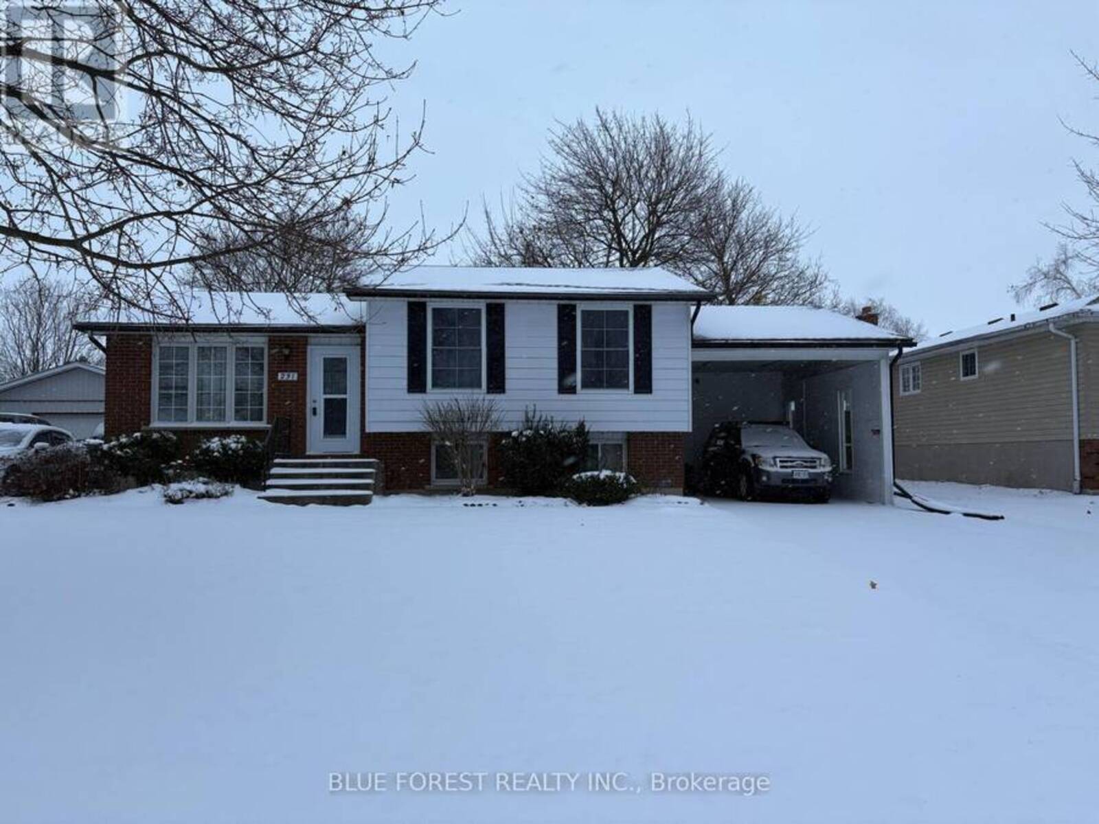 231 WELLINGTON STREET, West Perth, Ontario N0K 1N0